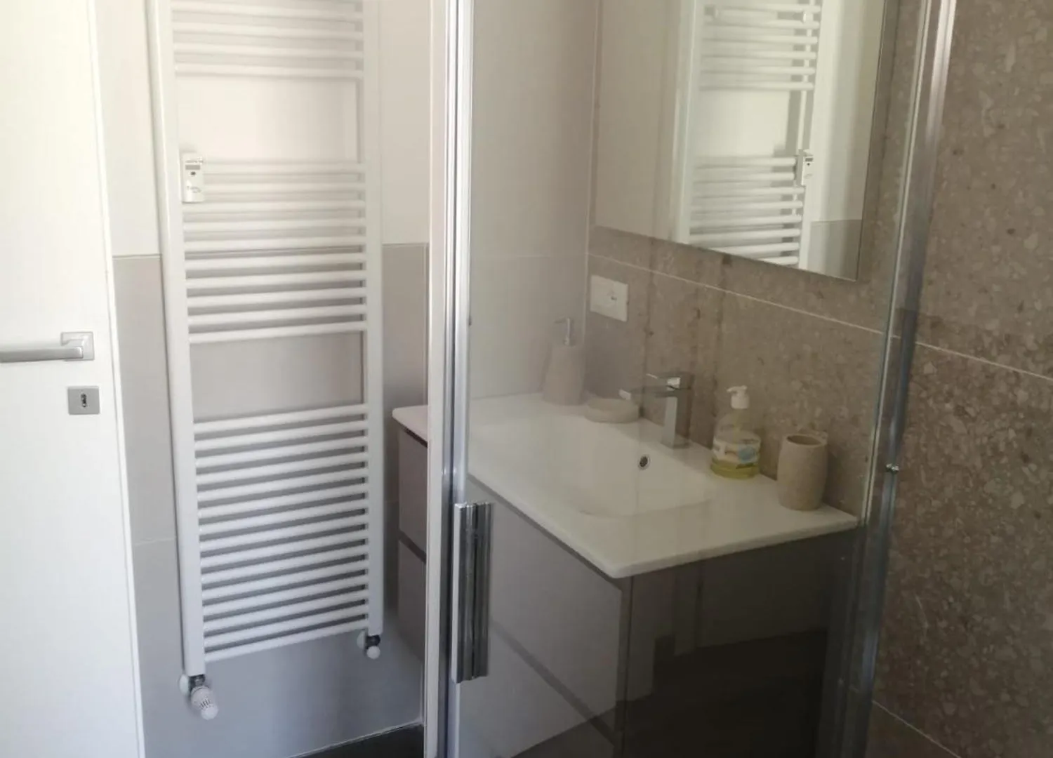 Guest house Vikos Lodge Bologna